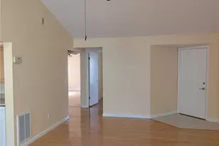 1024 Washington Green, New Windsor, NY 12553 - Photo 11