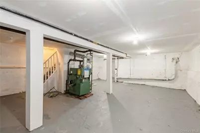 194-56 Murdock Avenue, Saint Albans, NY 11412 - Photo 21