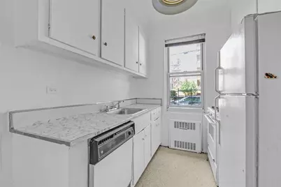 110-20 71st Road #114, Forest Hills, NY 11375 - Photo 5