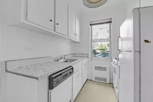 110-20 71st Rd, Forest Hills, NY 11375 - Photo 5