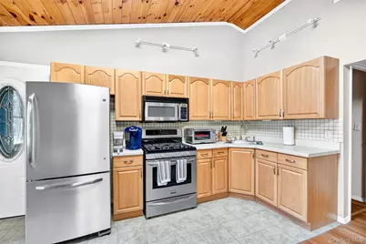 28 Terrace Avenue, Nanuet, NY 10954 - Photo 41