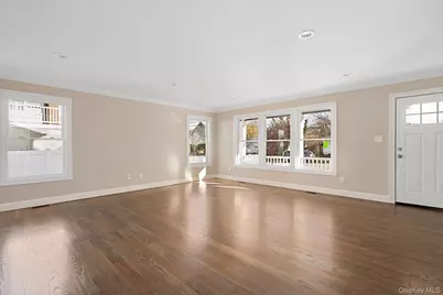 203 Sheffield Avenue, West Babylon, NY 11704 - Photo 5