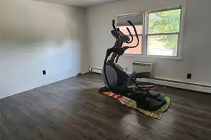 2 Revere Ct, Suffern, NY 10901 - Photo 7