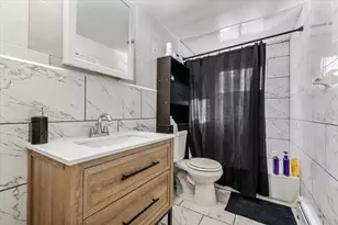 22 Hudson Pl, Hempstead, NY 11550 - Photo 15