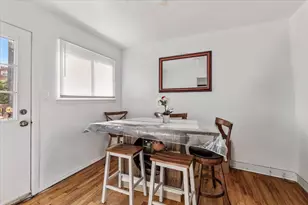 22 Hudson Pl, Hempstead, NY 11550 - Photo 9