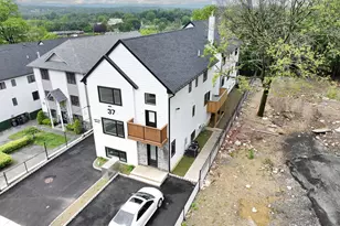 37 Ewing Ave, Spring Valley, NY 10977 - Photo 3