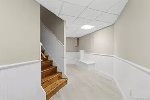 217 Dune Rd, Westhampton Beach, NY 11978 - Photo 21