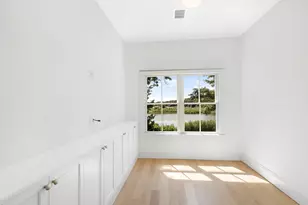 84 Oyster Shores Rd, East Hampton, NY 11937 - Photo 11