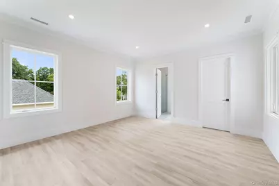 101 Carthage Road, Scarsdale, NY 10583 - Photo 25