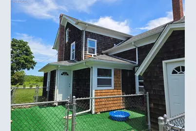 3953 Sound Avenue, Riverhead, NY 11901 - Photo 7