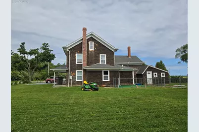 3953 Sound Avenue, Riverhead, NY 11901 - Photo 3