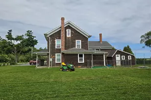 3953 Sound Ave, Riverhead, NY 11901 - Photo 3