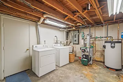 203 Deer Park Road, Dix Hills, NY 11746 - Photo 41