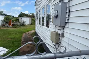 205 Hilltop Dr, Brentwood, NY 11717 - Photo 3