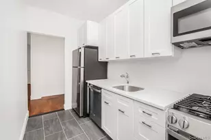 2166 Bronx Park East St, Bronx, NY 10462 - Photo 17