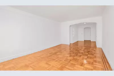 2166 Bronx Park East Street #6J, Bronx, NY 10462 - Photo 15