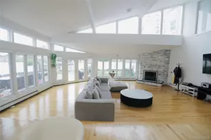 4488 Merrick Rd, Massapequa, NY 11758 - Photo 3