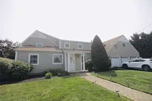 4488 Merrick Rd, Massapequa, NY 11758 - Photo 13