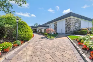 310-C Woodbridge Dr, Ridge, NY 11961 - Photo 21