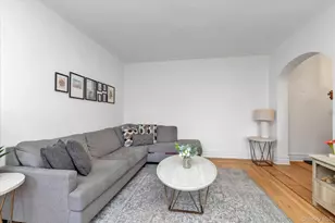 1 Meadow Dr, Woodmere, NY 11598 - Photo 3