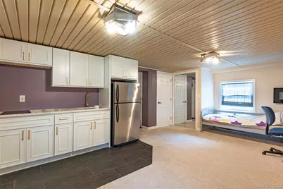 92 Manor Drive, Great Neck, NY 11020 - Photo 43