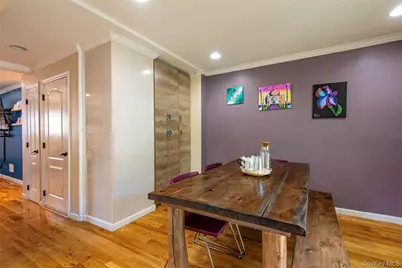 92 Manor Drive, Great Neck, NY 11020 - Photo 31