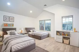 13 Dunes Ln, Port Washington, NY 11050 - Photo 13