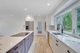 11 Bay View Ave, Eastport, NY 11941 - Photo 9