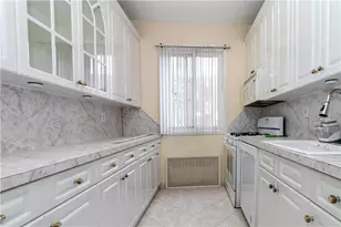 7322 19th Ave, Brooklyn, NY 11204 - Photo 17