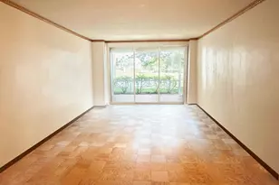 6120 Grand Central Pkwy, Forest Hills, NY 11375 - Photo 1