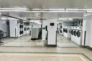 6120 Grand Central Pkwy, Forest Hills, NY 11375 - Photo 5