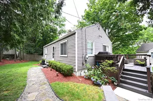 3 New Castle Dr, Mount Kisco, NY 10549 - Photo 13