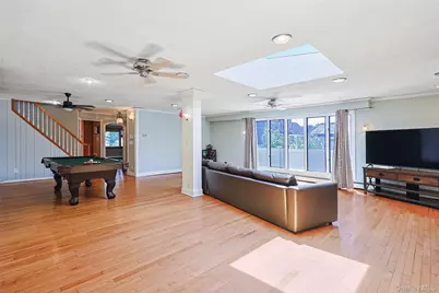 1815 Maurice Avenue, East Meadow, NY 11554 - Photo 13