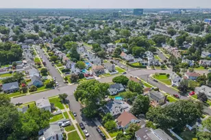 1815 Maurice Ave, East Meadow, NY 11554 - Photo 17