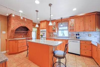 1815 Maurice Avenue, East Meadow, NY 11554 - Photo 9