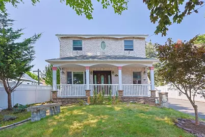 1815 Maurice Avenue, East Meadow, NY 11554 - Photo 29