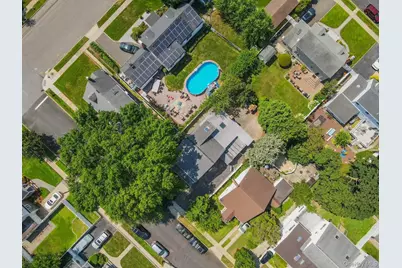 1815 Maurice Avenue, East Meadow, NY 11554 - Photo 7