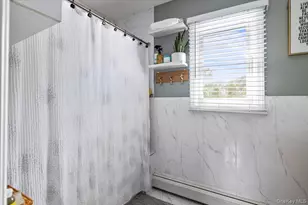 154 MacArthur Blvd, Hauppauge, NY 11788 - Photo 11