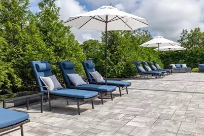 154 Mac Arthur Boulevard, Hauppauge, NY 11788 - Photo 31