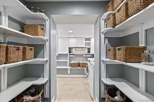 154 MacArthur Blvd, Hauppauge, NY 11788 - Photo 17