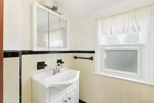 1547 Walt Whitman Rd, Melville, NY 11747 - Photo 15