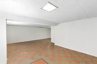 1547 Walt Whitman Rd, Melville, NY 11747 - Photo 17