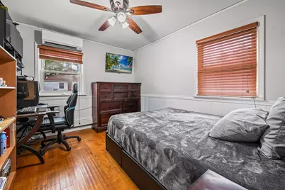 8210 214th Street, Hollis, NY 11427 - Photo 21