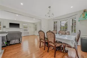 16 Felton Ave, Valley Stream, NY 11580 - Photo 7