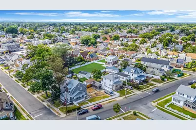 16 Felton Avenue, Valley Stream, NY 11580 - Photo 27