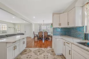 16 Felton Ave, Valley Stream, NY 11580 - Photo 9