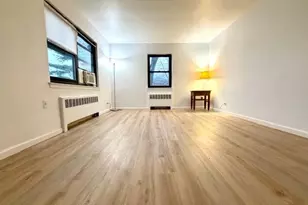 219-36 74th Ave, Bayside, NY 11364 - Photo 5