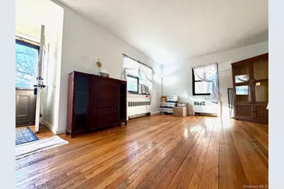 219-36 74 Avenue #323A1, Bayside, NY 11364 - Photo 3