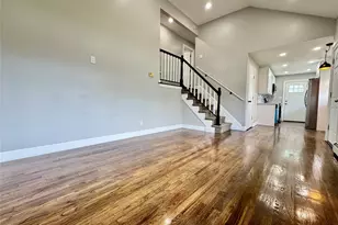 33 Princeton St, Bay Shore, NY 11706 - Photo 9