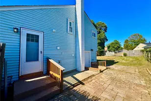 33 Princeton St, Bay Shore, NY 11706 - Photo 39